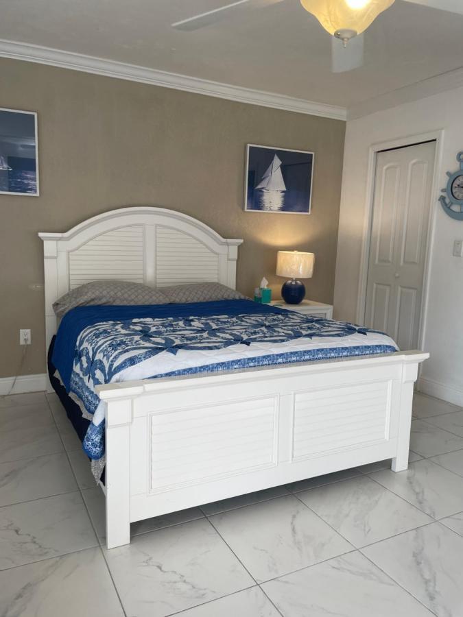 Blue Sky Fort Myers Exterior foto